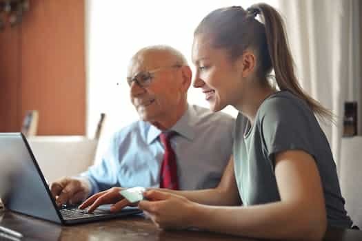 Combien gagne un assistant de direction ?