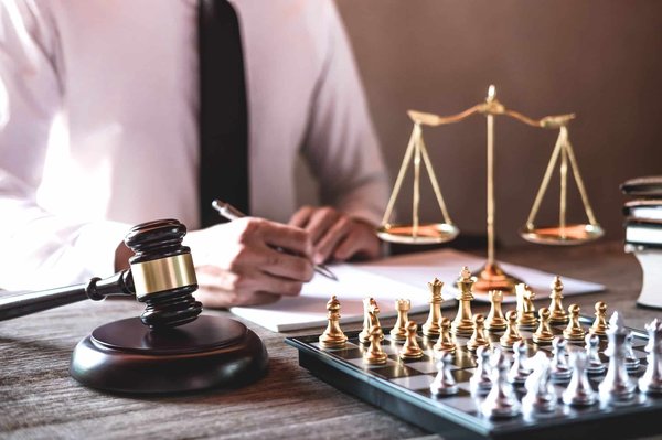 Quel est le rôle d'un avocat fiscaliste et pourquoi lui faire appel ?